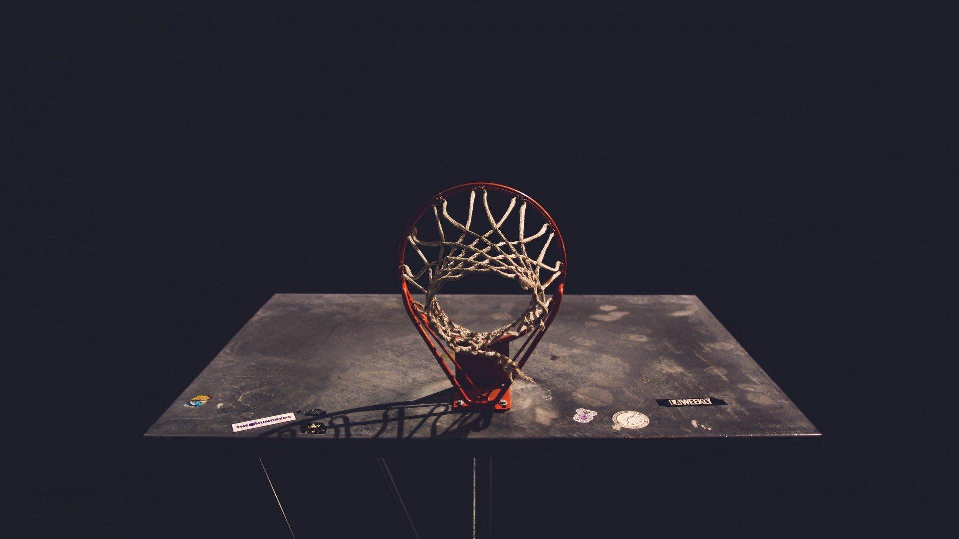 HWG权威确认！罗马诺爆料，巴萨火速行动，私人飞机专程接洽奥尔莫